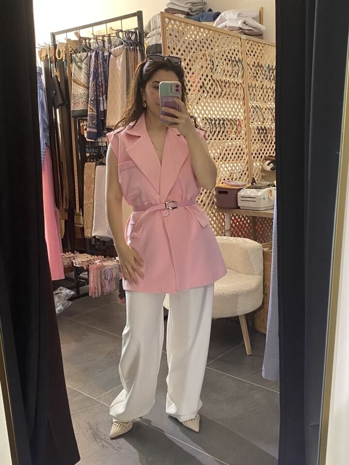 PEMBE MİNA YELEK KEMERLİ