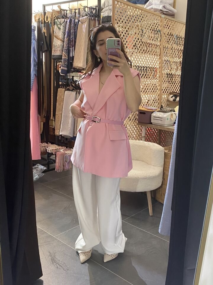 PEMBE MİNA YELEK KEMERLİ