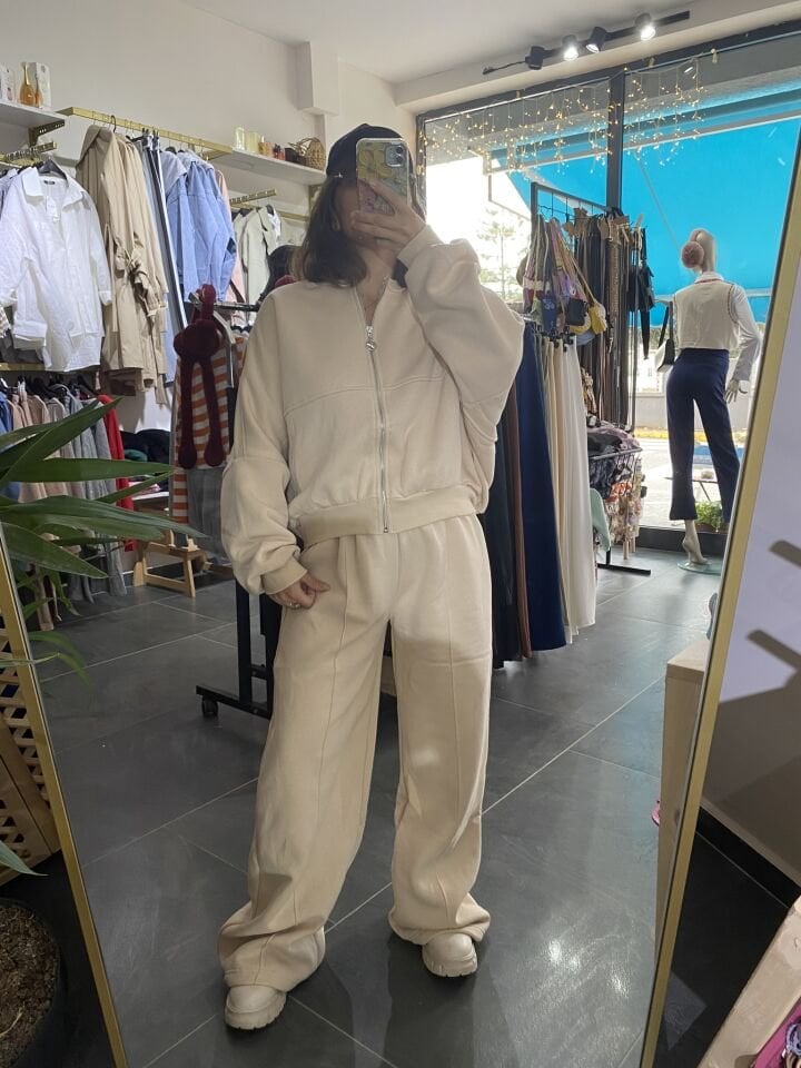 ZARA MODEL 3 İPLİK ŞARDONLU EŞOFMAN TAKIMI KREM