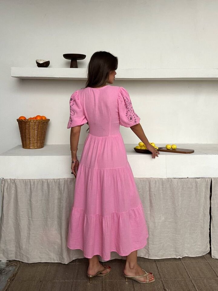 PEMBE MÜSLİN ELBİSE