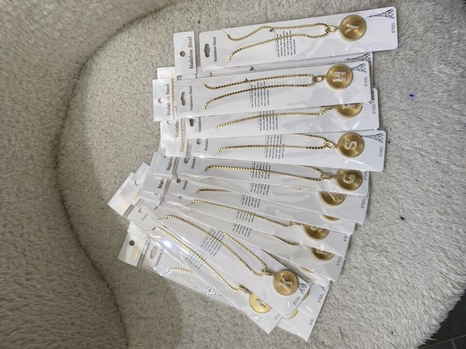 GOLD EZME ZİNCİRLİ HARF KOLYE
