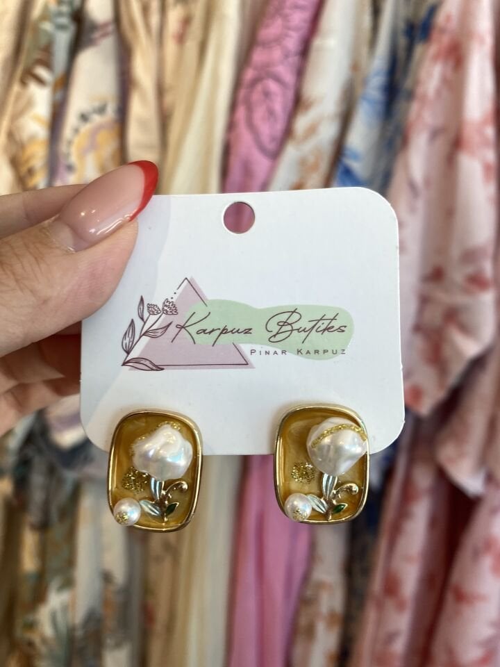 GOLD SARI SANAT VİP KÜPE 4