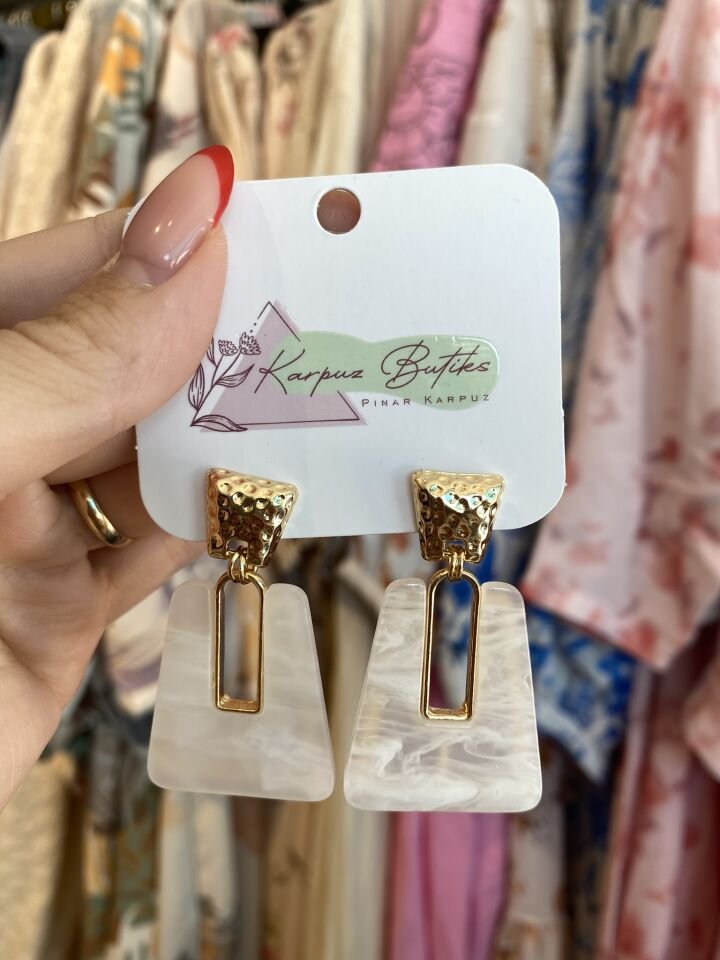 RENKLİ VİP KÜPE 10