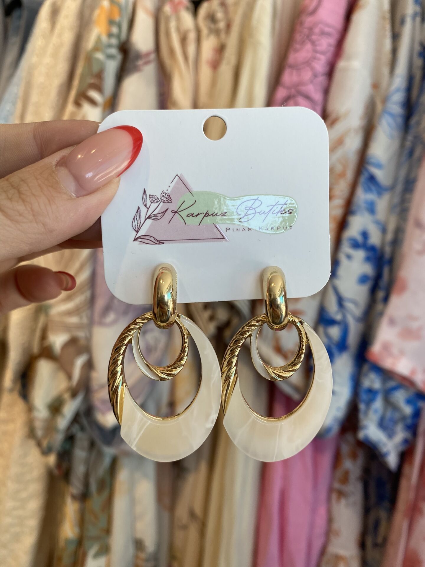 RENKLİ VİP KÜPE 14