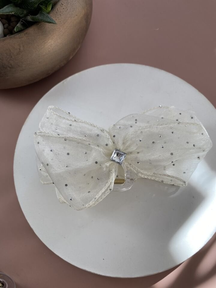 BEYAZ FİYONK DETAYLI MANDAL TOKA 11 CM