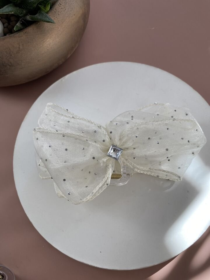 BEYAZ FİYONK DETAYLI MANDAL TOKA 11 CM