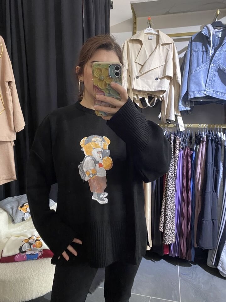 SİYAH TEDDY BEAR BASKILI MUADİL TRİKO KAZAK