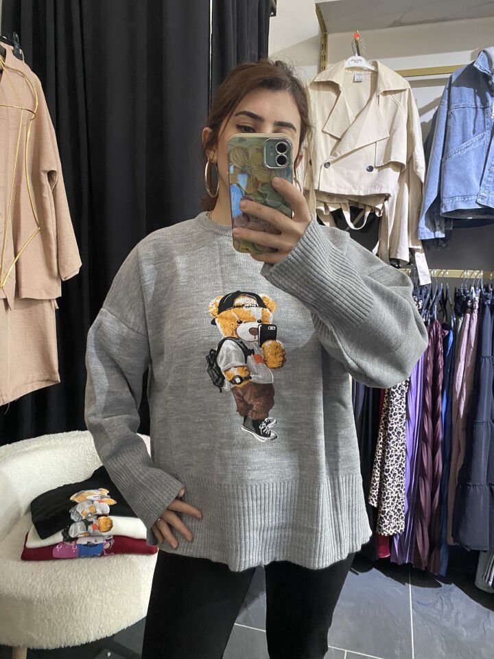 GRİ TEDDY BEAR BASKILI MUADİL TRİKO KAZAK