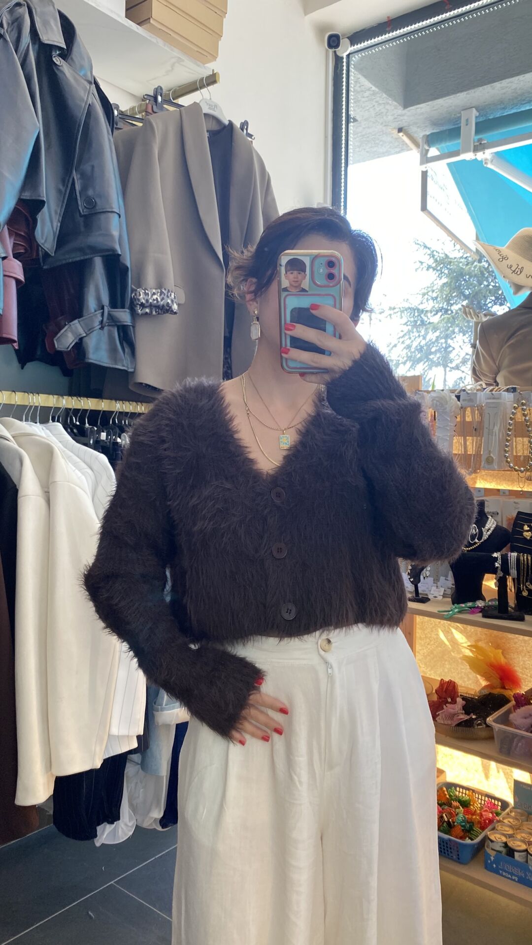 KAHVE SAKALLI CROP TRİKO HIRKA