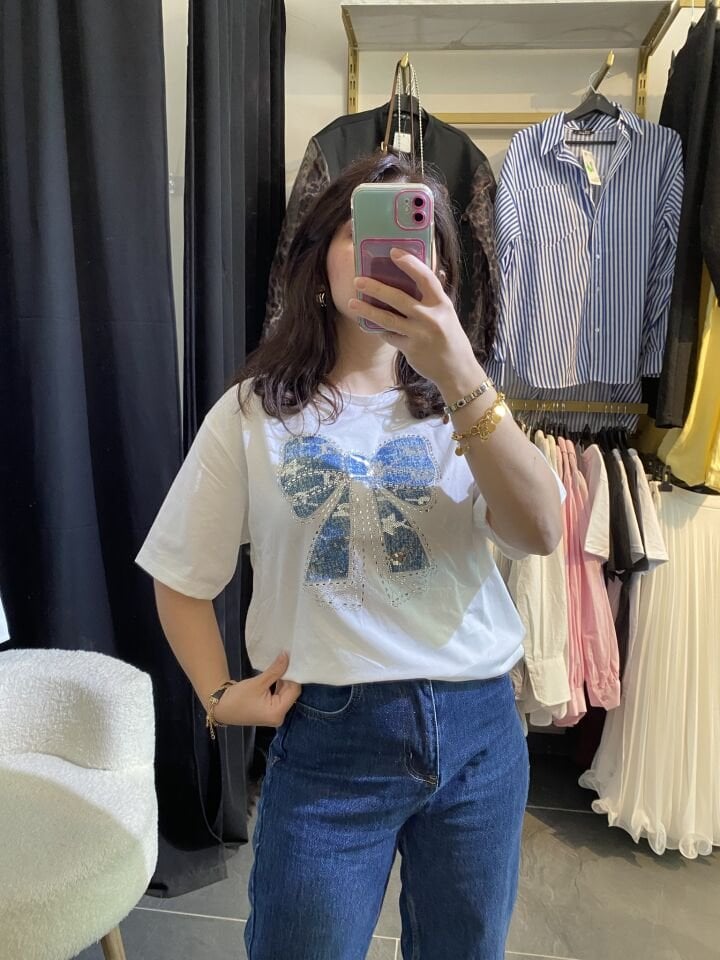 Taşlı Fiyonk Baskılı T-shirt