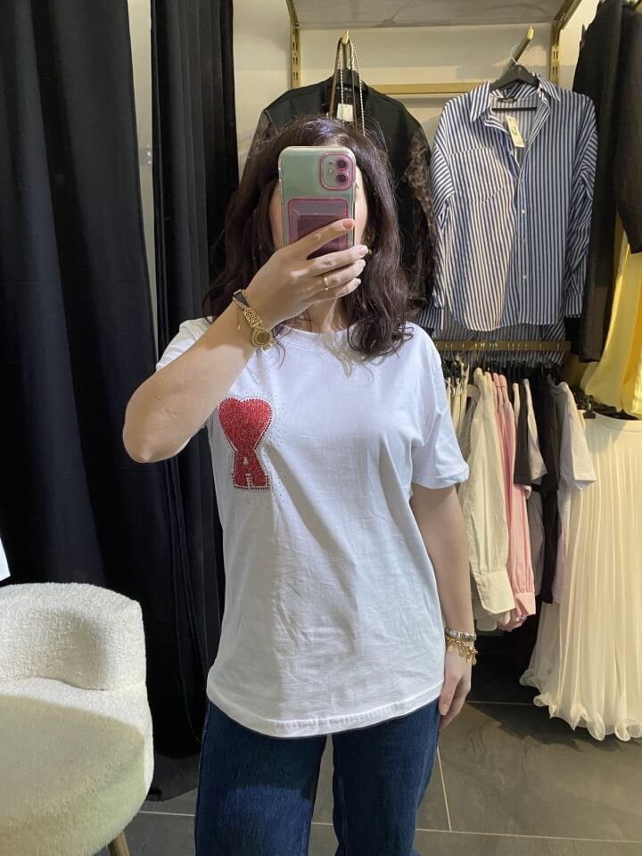 AMI MARKA MODEL BEYAZ TİŞÖRT