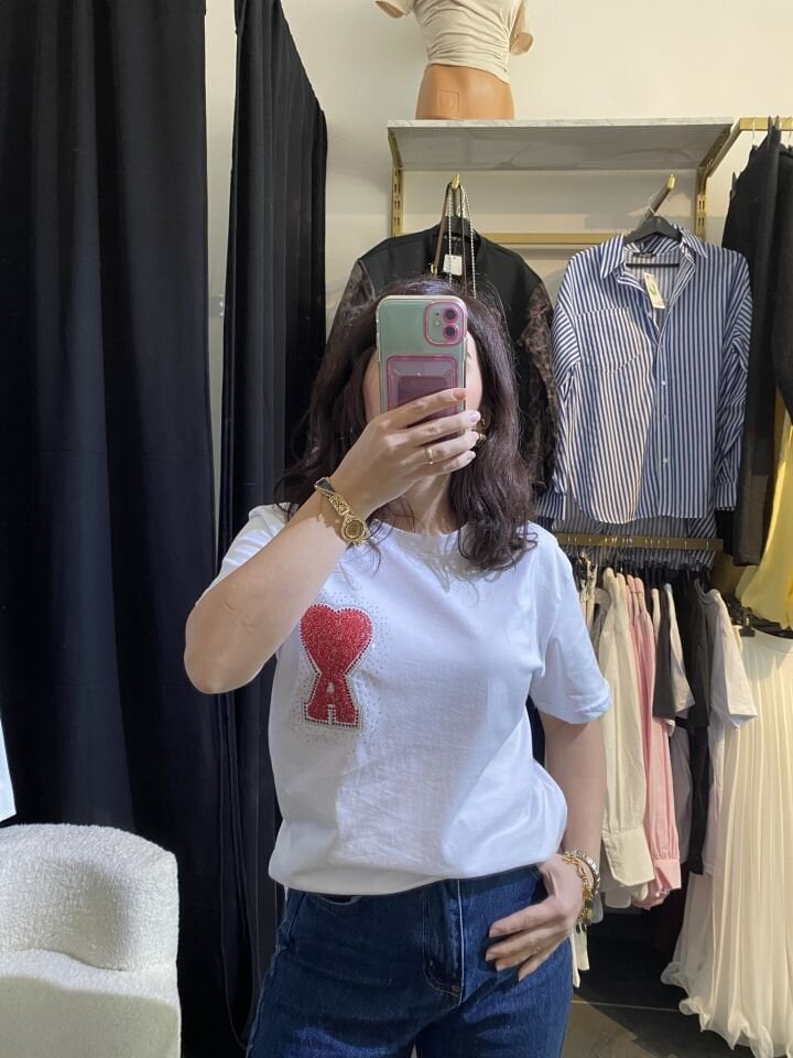 AMI MARKA MODEL BEYAZ TİŞÖRT